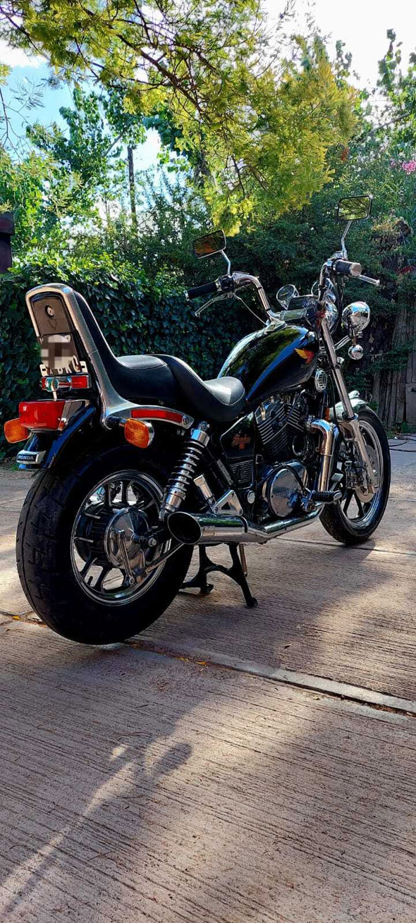Honda Shadow VT-700C - Foto 3