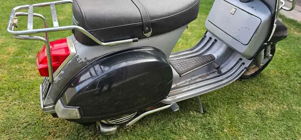 Vespa P150X