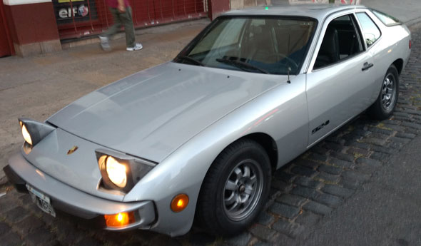Porsche 924