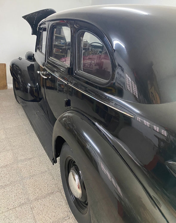 Chevrolet 1939 Sedán 4 Puertas Master Deluxe - Foto 4