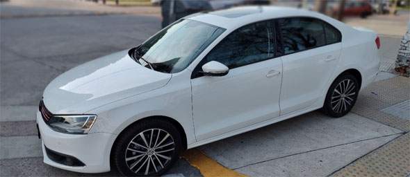 Volkswagen Vento 2.5 Luxury - Foto 3