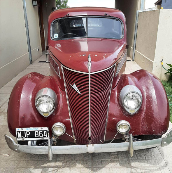 Ford Sedán 2 Puertas 1937 - Foto 2
