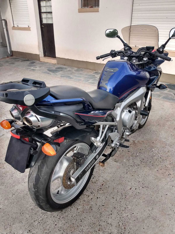 Yamaha FZ6 2007 - Foto 3