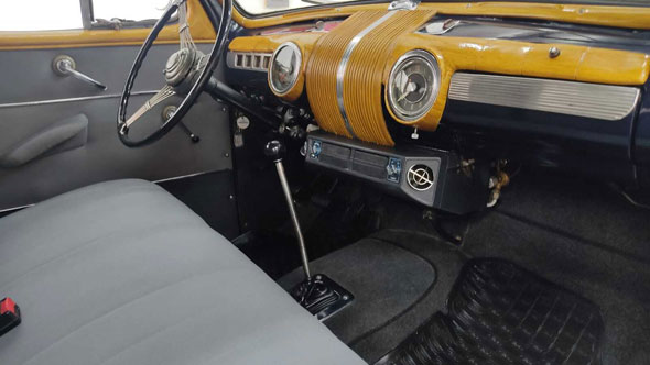 Ford Coupé 1947 Deluxe