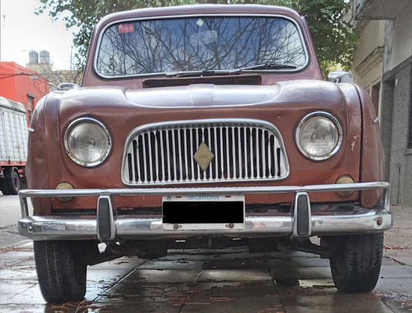 Renault 4