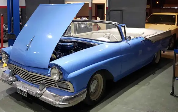 Ford  1957