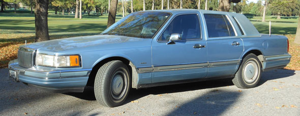 Lincoln Towncar