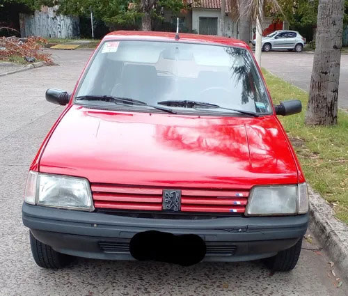 Peugeot 205