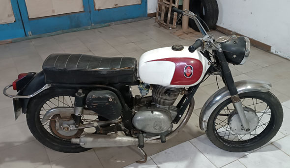 Gilera Gran Turismo 200 - Foto 4