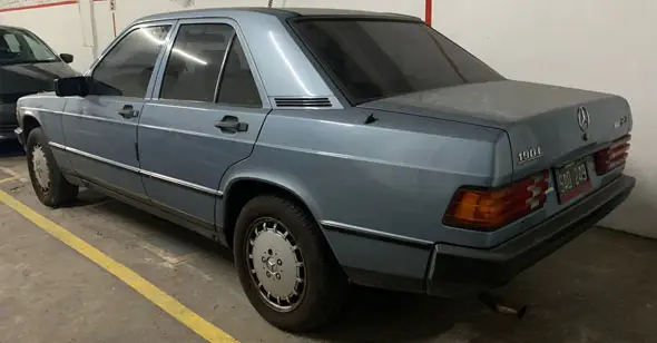 Mercedes Benz 190E