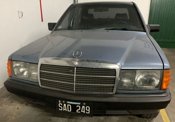 Mercedes Benz 190E - Foto 4