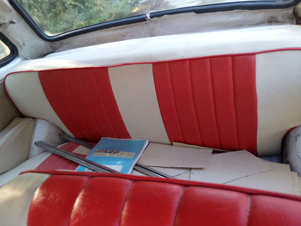 Isard  700