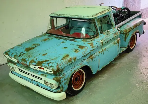 Chevrolet  Apache