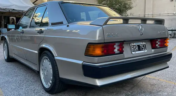 Mercedes Benz 2.3 16v