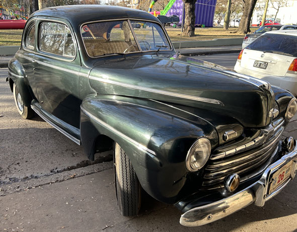 Ford Coupé 1946