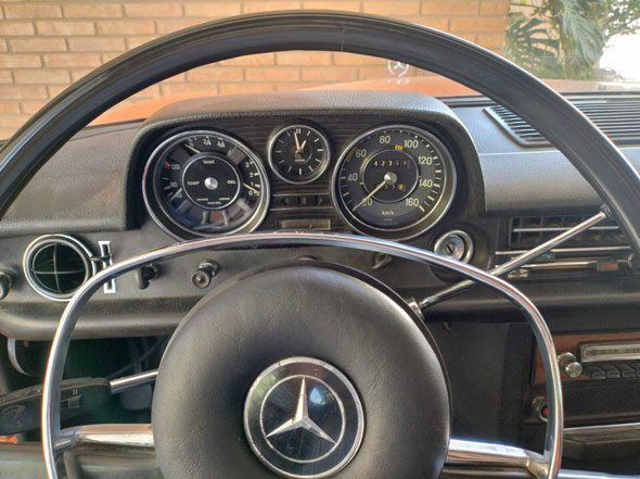 Mercedes Benz 220 D 1973
