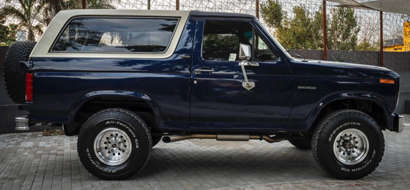 Ford  Bronco XLT V8 1981
