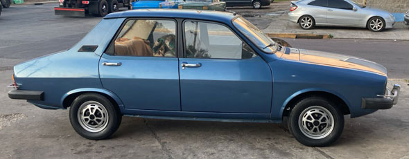 Renault 12 TL. USD 12000