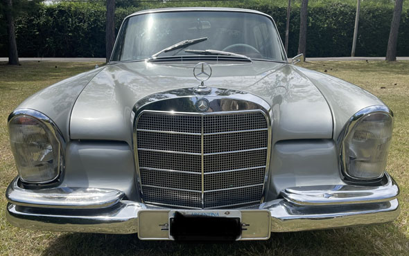 Mercedes Benz 250 SE Coupé