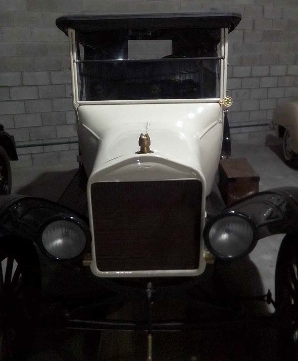 Ford  T 1923