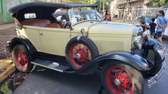 Ford A 1931 180 Victoria Convertible