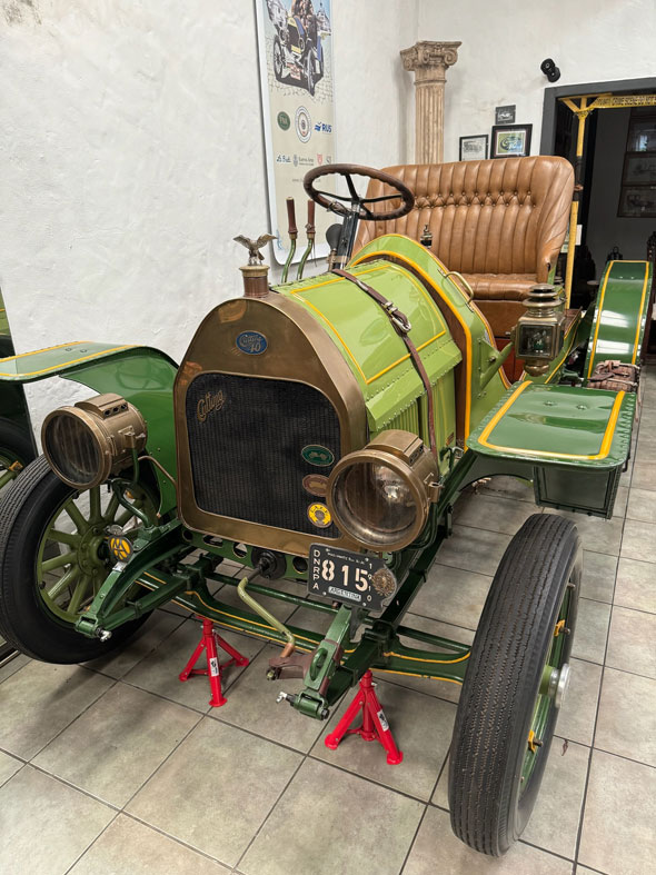 Cutting Tourabout 1910