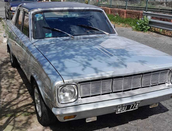 Valiant GT