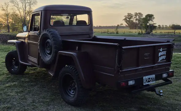 Jeep  Baqueano