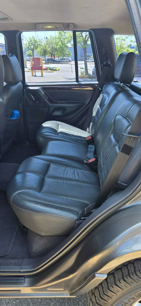 Jeep Grand Cherokee - Foto 4