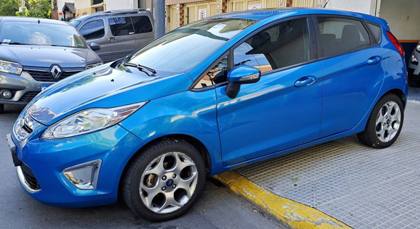 Ford Fiesta KD Titanium 2013