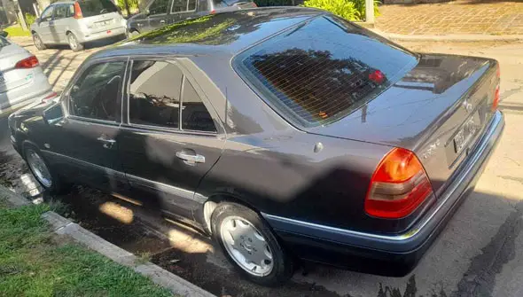 Mercedes Benz  C230
