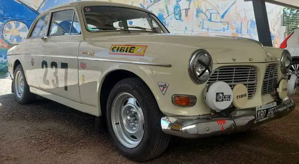 Volvo 122 S