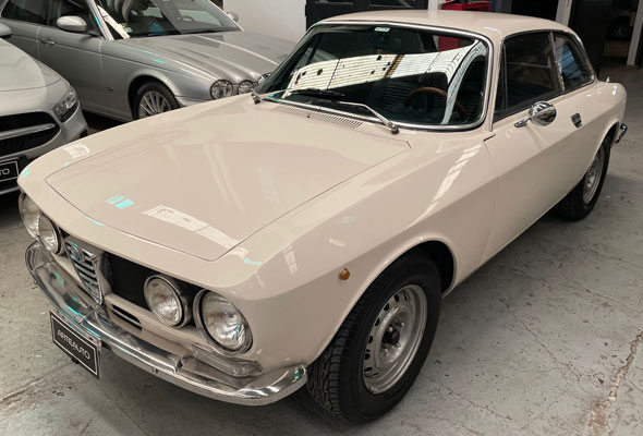 Alfa Romeo GTV 2000 1973