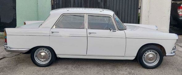 Peugeot 404 - Foto 4