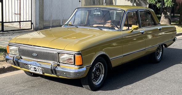 Ford Falcon Deluxe 1982