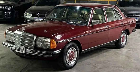 Mercedes Benz W123 230E