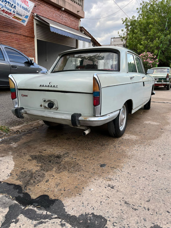 Peugeot 404 - Foto 3