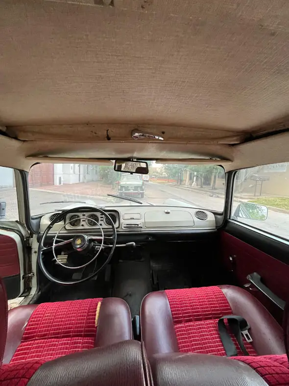 Peugeot 404