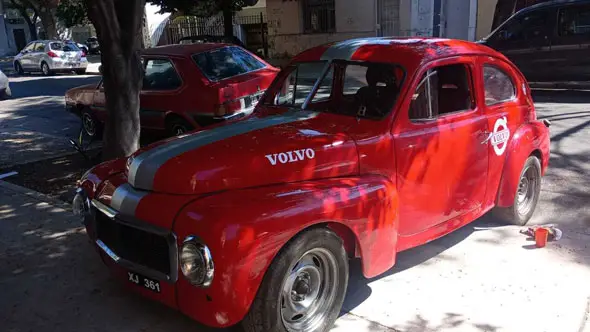 Volvo PV444
