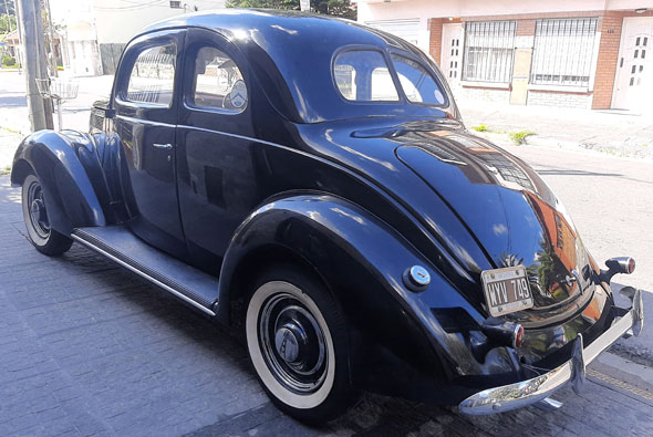 Ford V8 Coupé Club 1937 - Foto 3