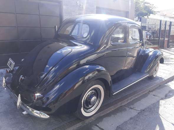 Ford V8 Coupé Club 1937 - Foto 4