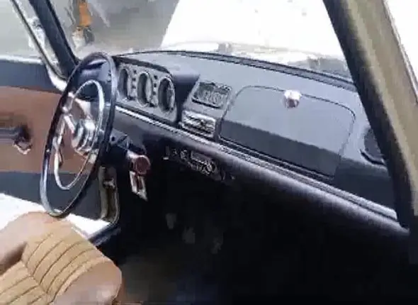 Peugeot 404 Super de Luxe 1974
