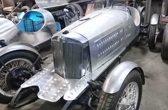 Triumph 1800