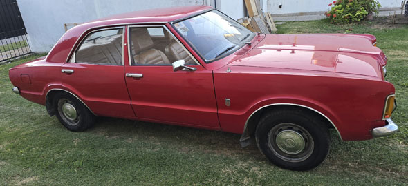 Ford Taunus 2.0 L - Foto 4