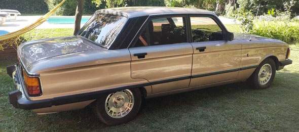 Ford Falcon Ghia 3.6