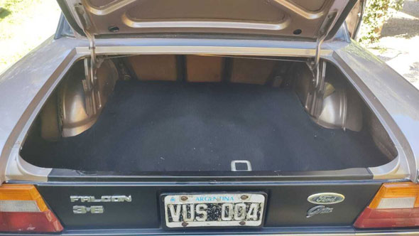 Ford Falcon Ghia 3.6 - Foto 4