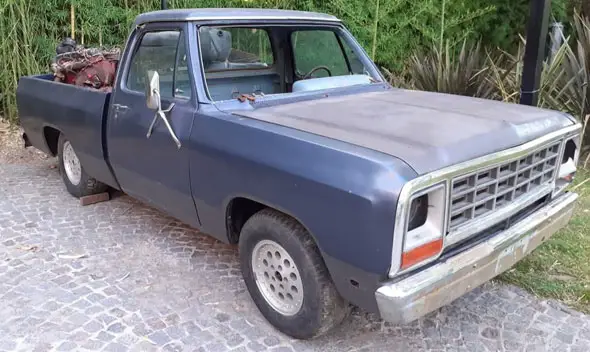 Dogde  RAM  D150