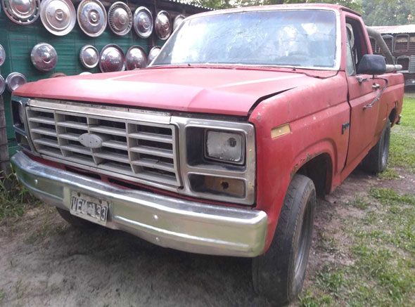 Ford Pickup