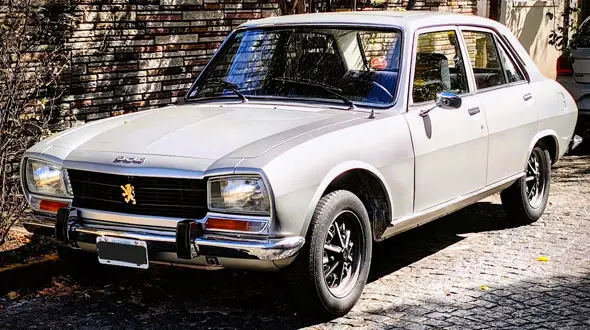 Peugeot 504