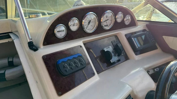 Americana Sea Rayder Cabinada Jhonsos 115 Hp 4 T - Foto 3